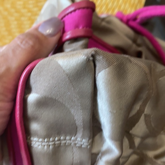 Coach Poppy Collection Bag. 🌸 - Picture 6 of 9